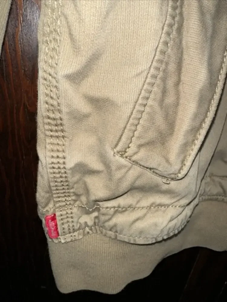 HTF Levi’s Commuter Jacket Hidden Pockets Nylon‎ Hood Khaki (see Measurements)